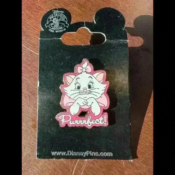 Disney Pin Trading Around The World, Marie From The Aristocats Purrrfect! Pin - Picture 1 of 1